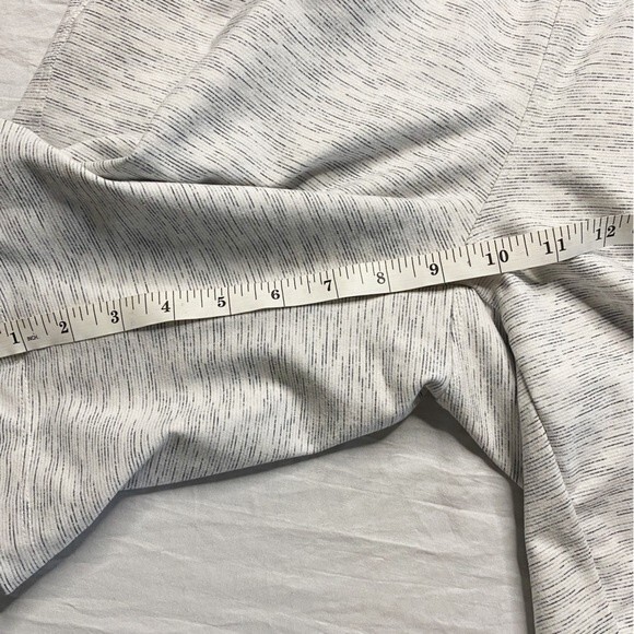 Mondetta Bermuda Shorts White Grey Space Dye Comfortable Athleisure Size Medium - Picture 10 of 10